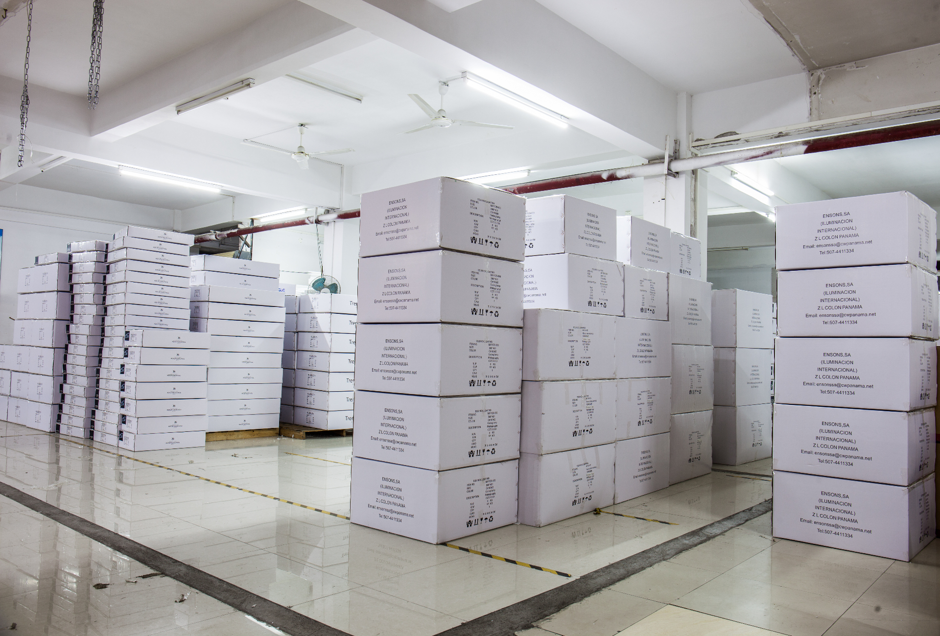 Packaging — Packed like a museum piece, shipped like a tank.